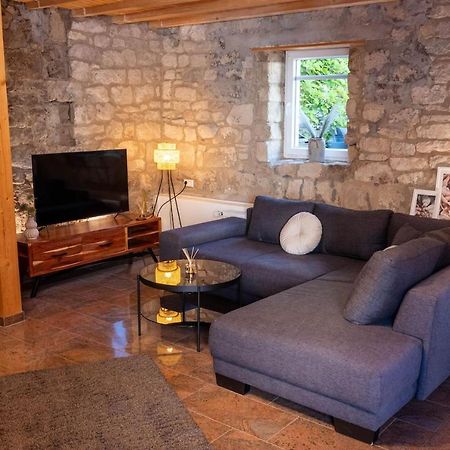 Vulkan-Lodge Ferienhaus Rieden  Exteriör bild